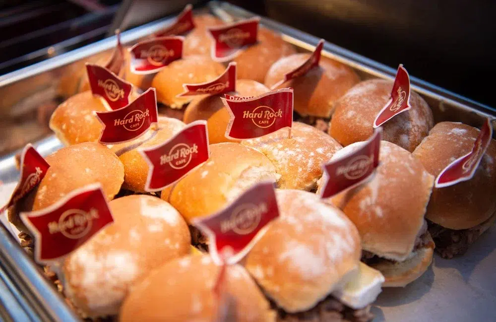 1f10aba3-8aee-448e-832a-d94db5a9e691