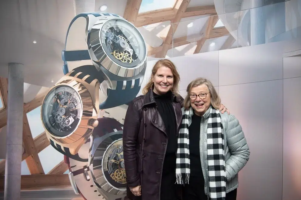 25f6876d-57c6-4735-a70f-3261ecd52f26