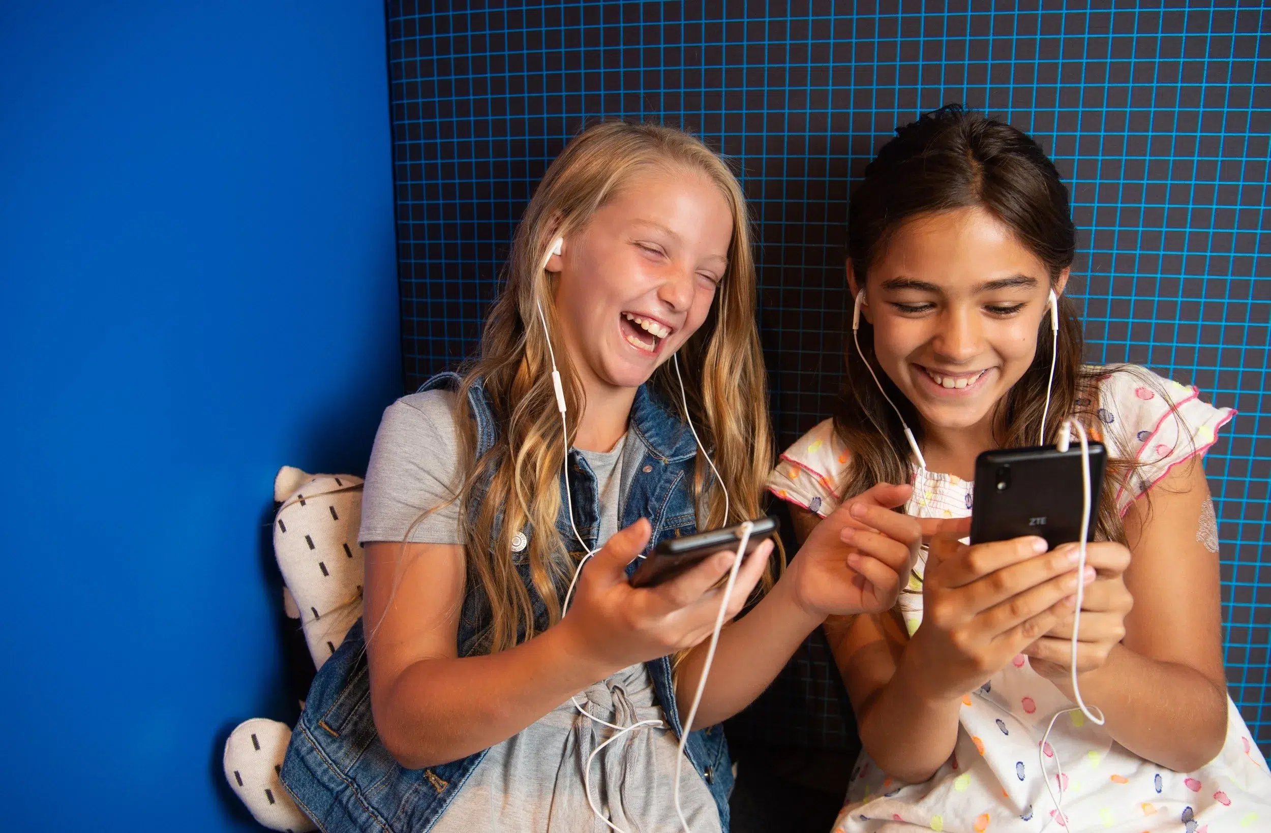 2a98a085-b6b0-42fa-8392-8e477c3ae87d