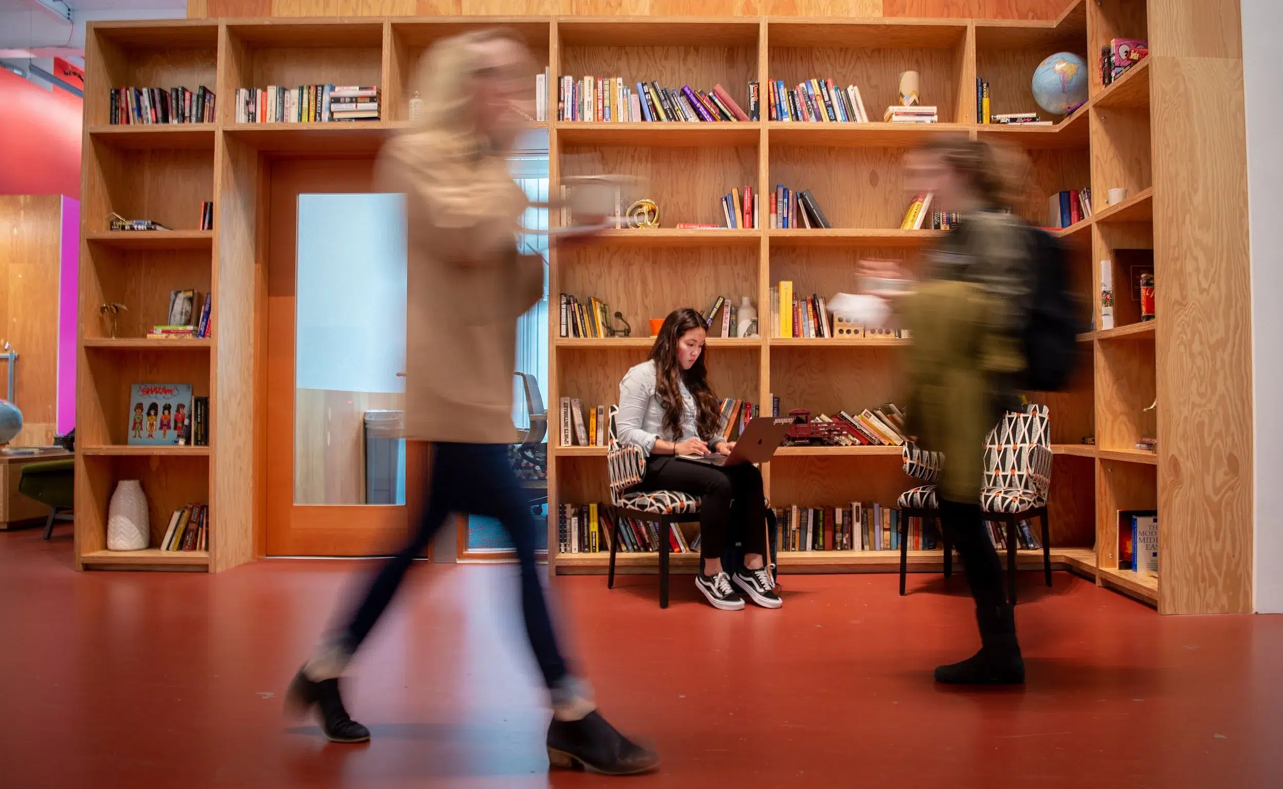 2bc90a85-eaea-43b3-bd5b-fdfaa512ce48