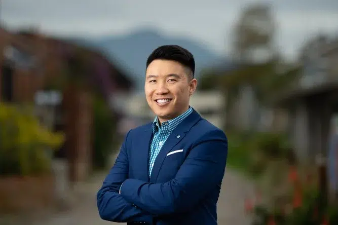 5b328b4e-52d2-40b7-a1ac-c2b17e7842a2