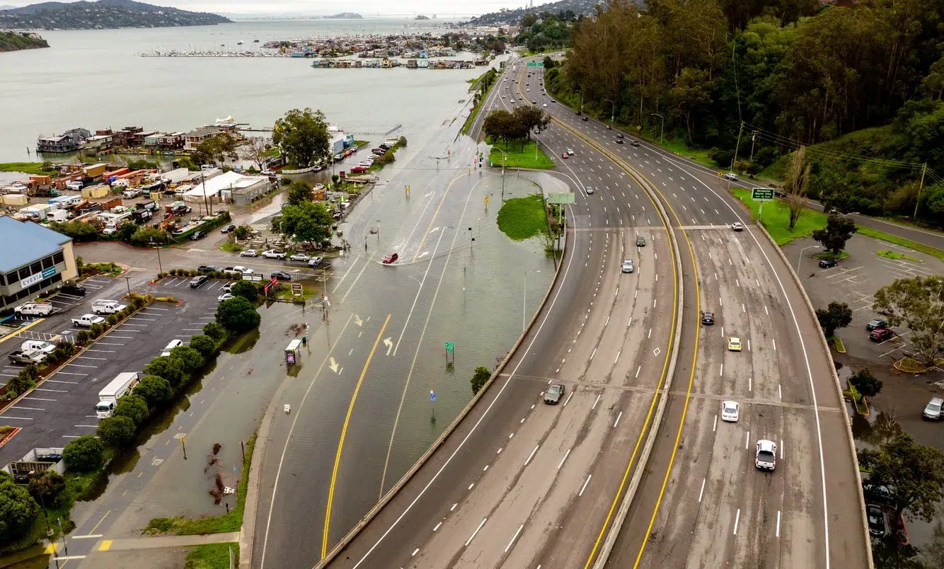 71dd3d4c-5e07-4e4e-8571-526a63c60f5a