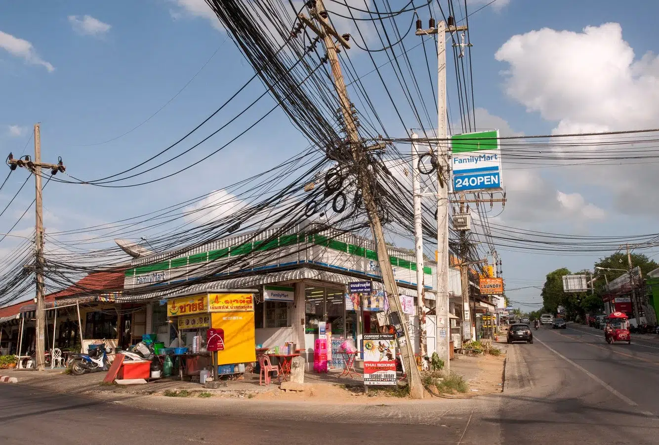 9ec8df80-07ca-4f94-9f69-e1964312870f