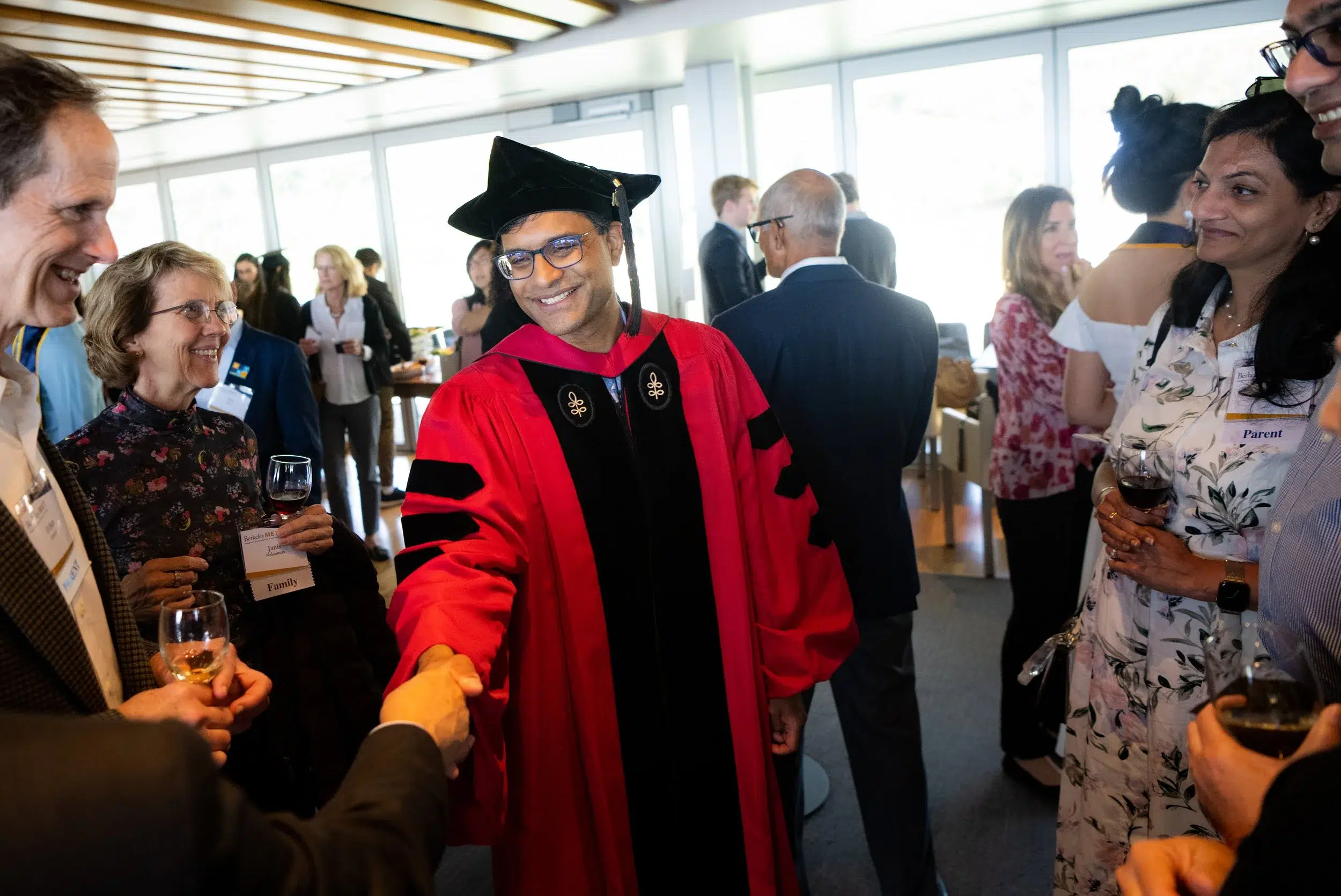 b7207edf-8bed-41d1-8a11-f40f6a18911f