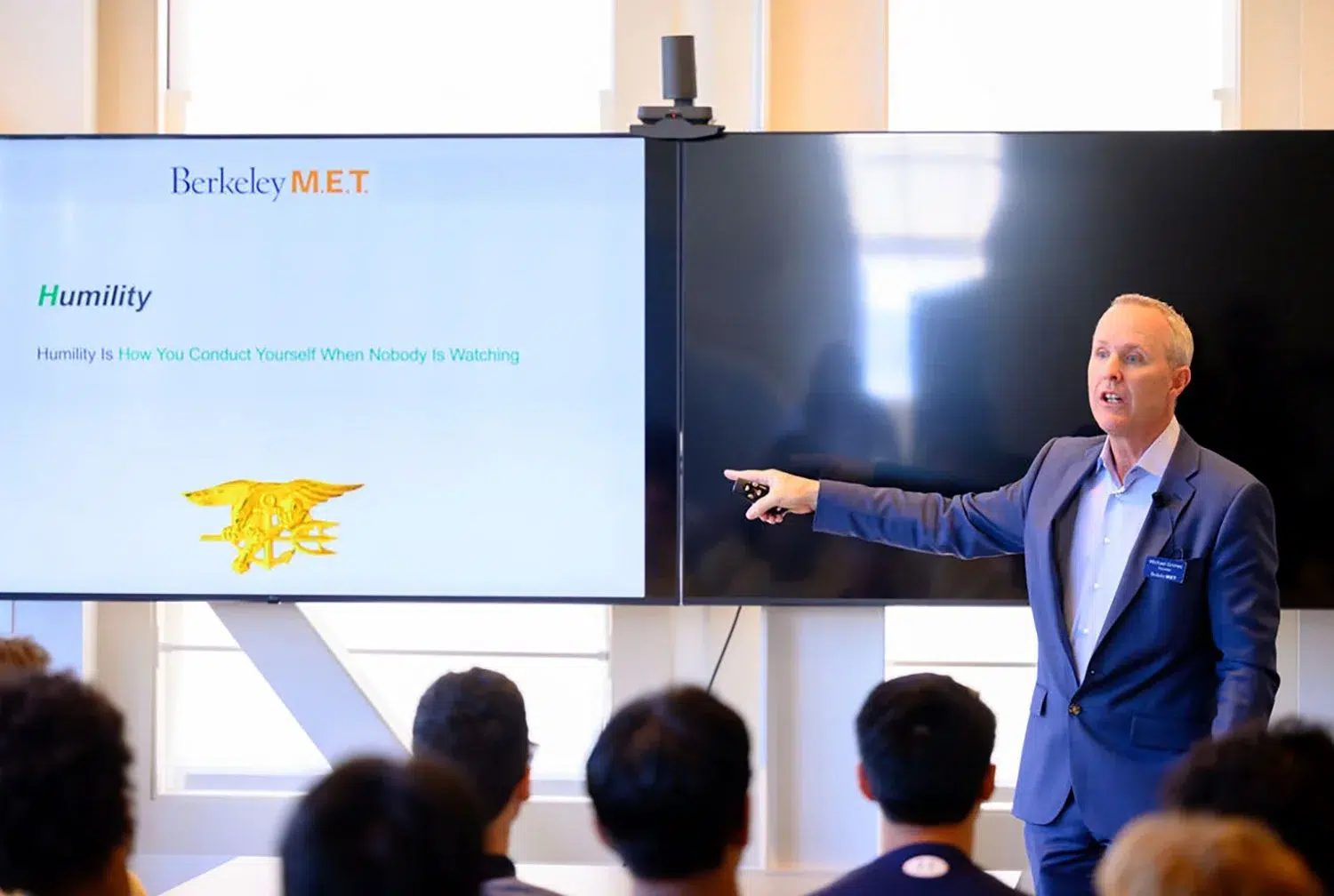 b9609bae-31b9-400b-afb6-07bf99f68710