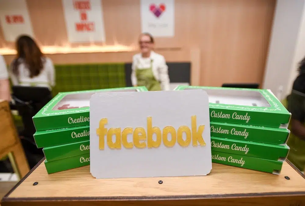 e02302df-cde4-44a4-bb17-56b642840e0d