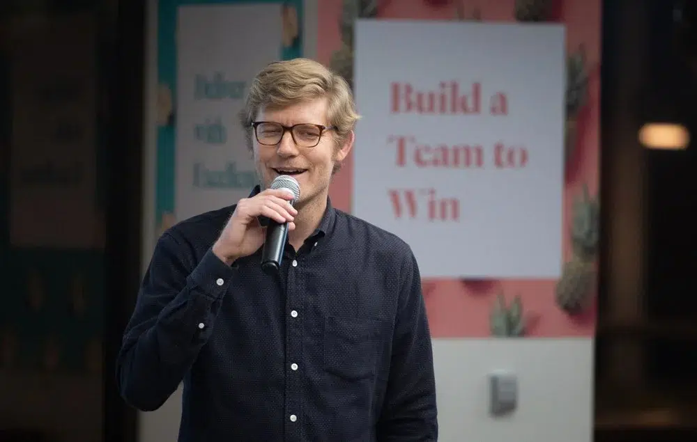 e090c386-87ee-4661-85b9-dab5519c1bdf