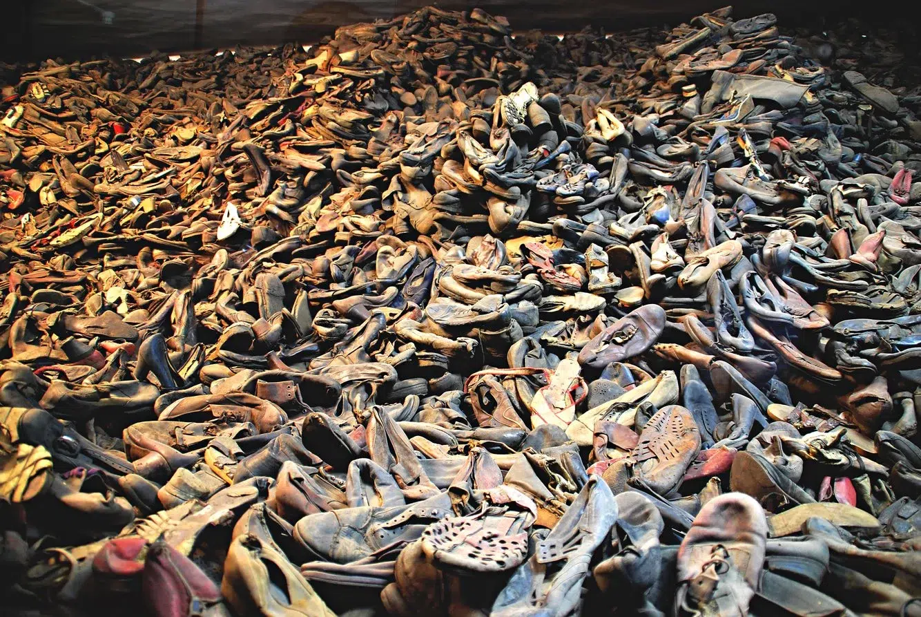 ea7a5327-9205-413b-b733-a67f52e88d49