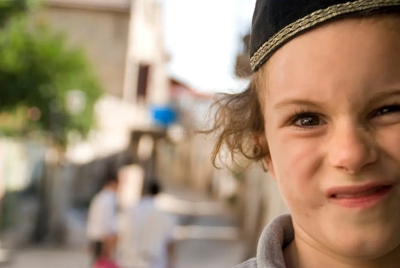 fbee6dde-45e4-417d-890d-85a28dca3cfe